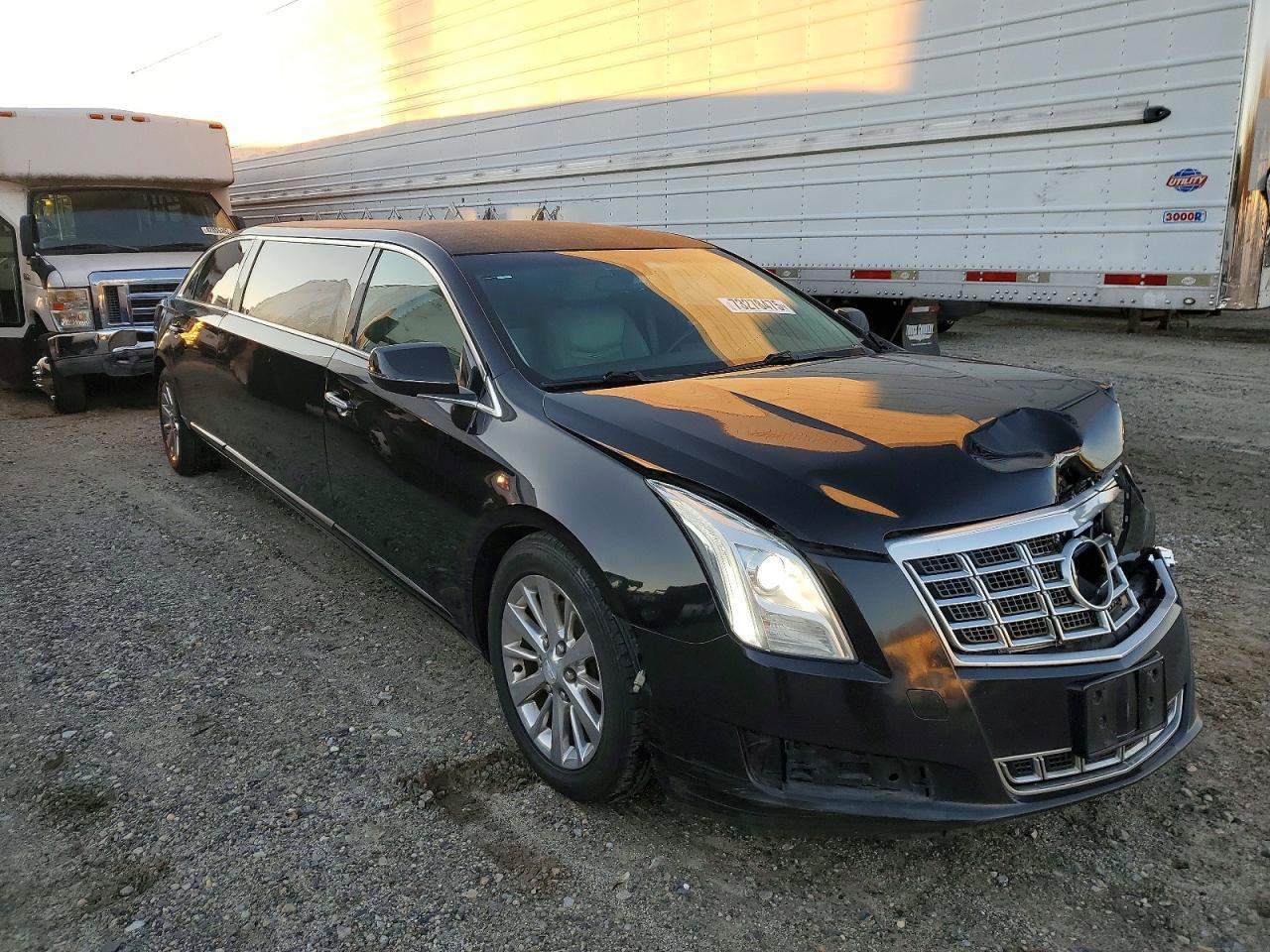2016 CADILLAC XTS