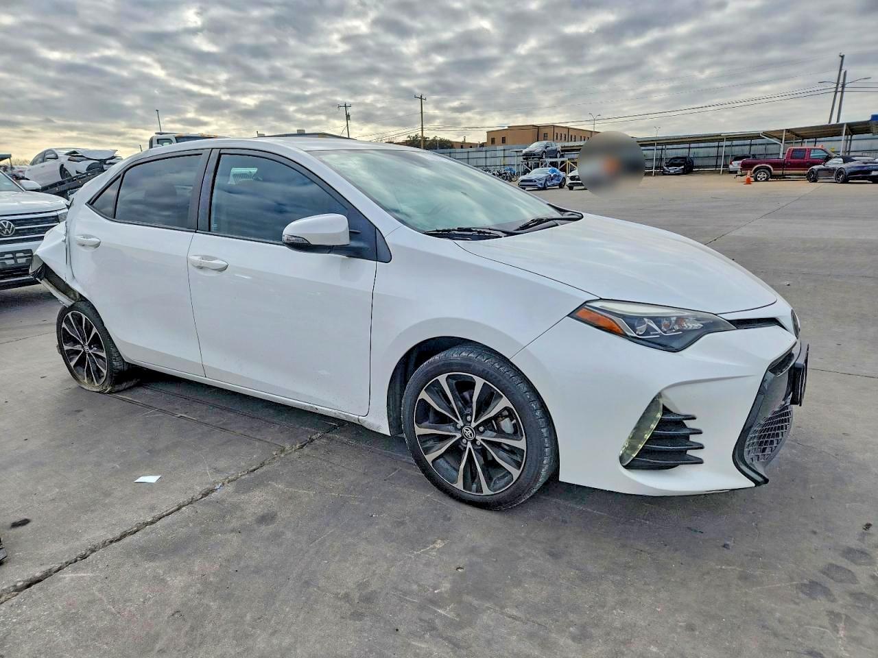 2017 TOYOTA COROLLA