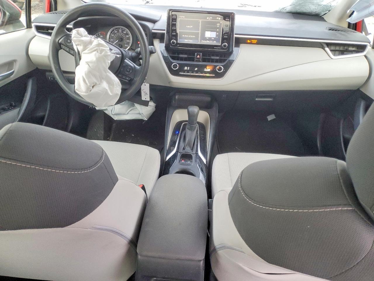 2021 TOYOTA COROLLA