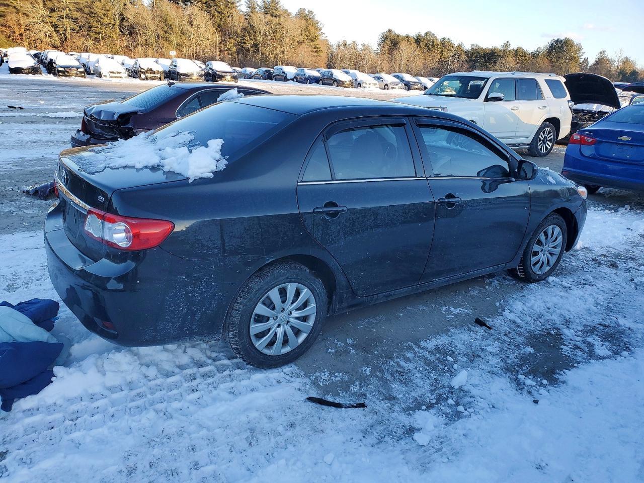 2013 TOYOTA COROLLA
