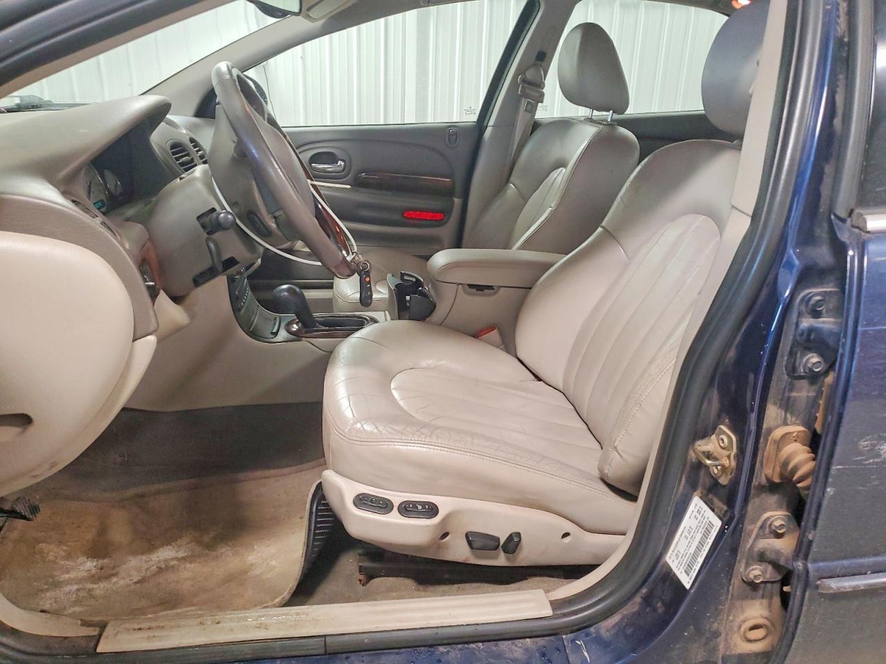2004 CHRYSLER Concorde
