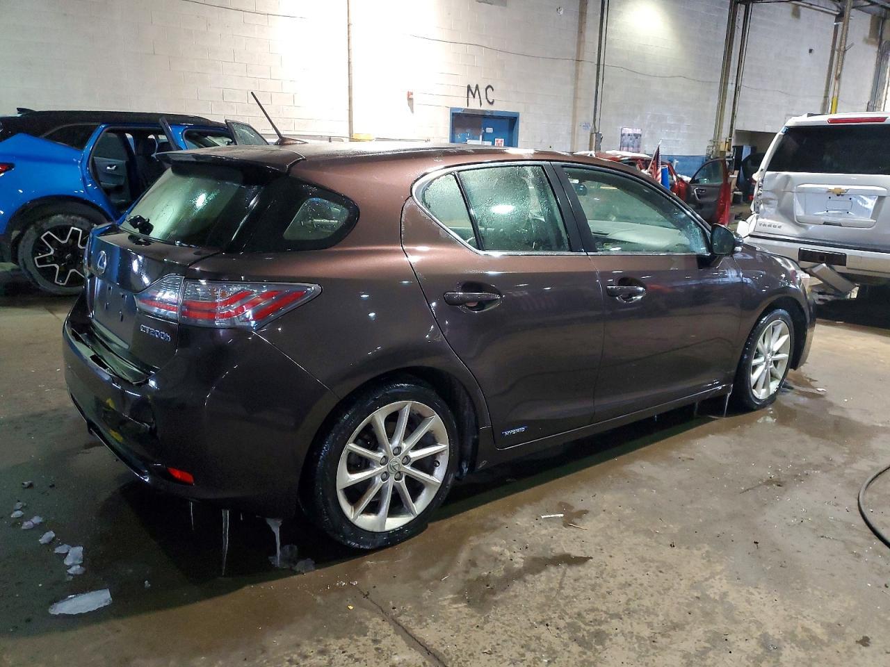 2012 LEXUS CT 200