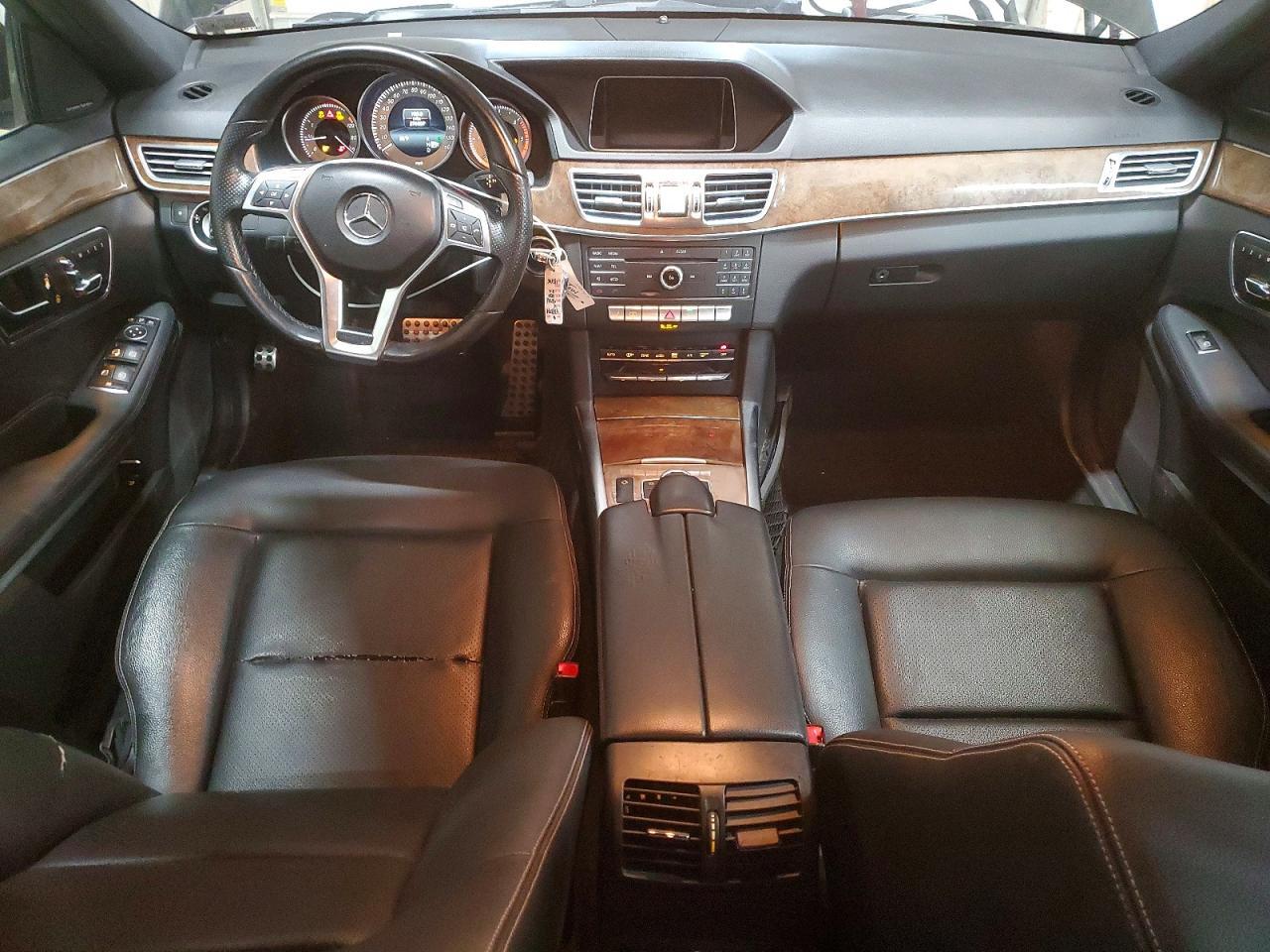 2016 MERCEDES-BENZ E-Class