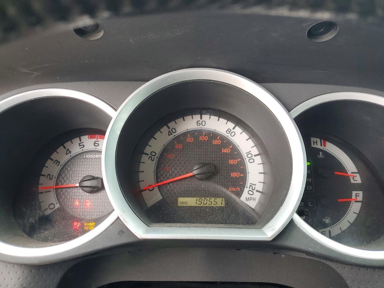 2015 TOYOTA TACOMA