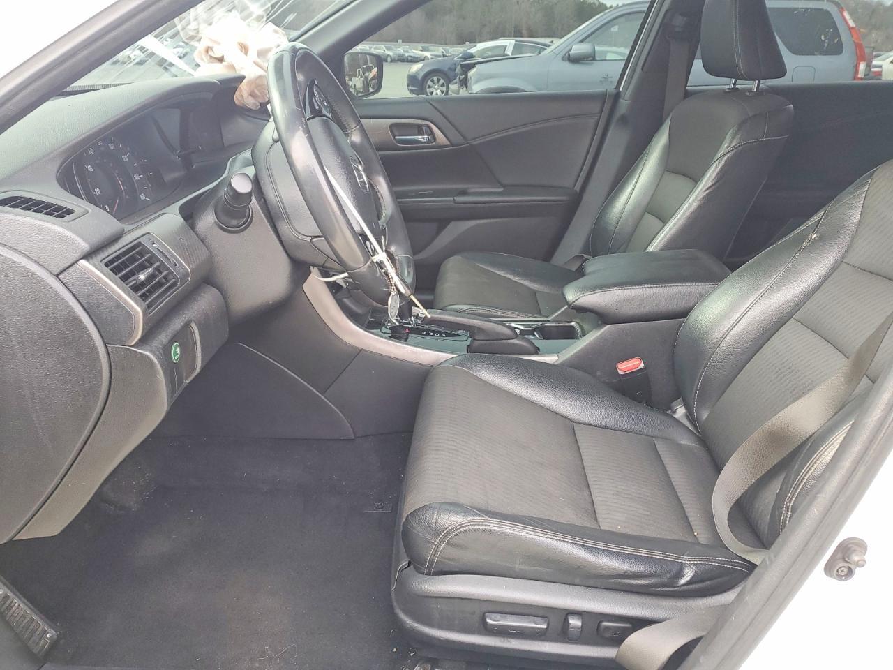2016 HONDA ACCORD