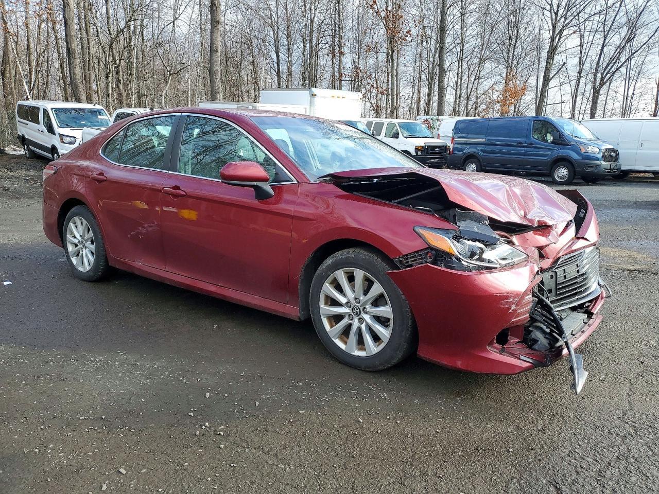 2018 TOYOTA CAMRY