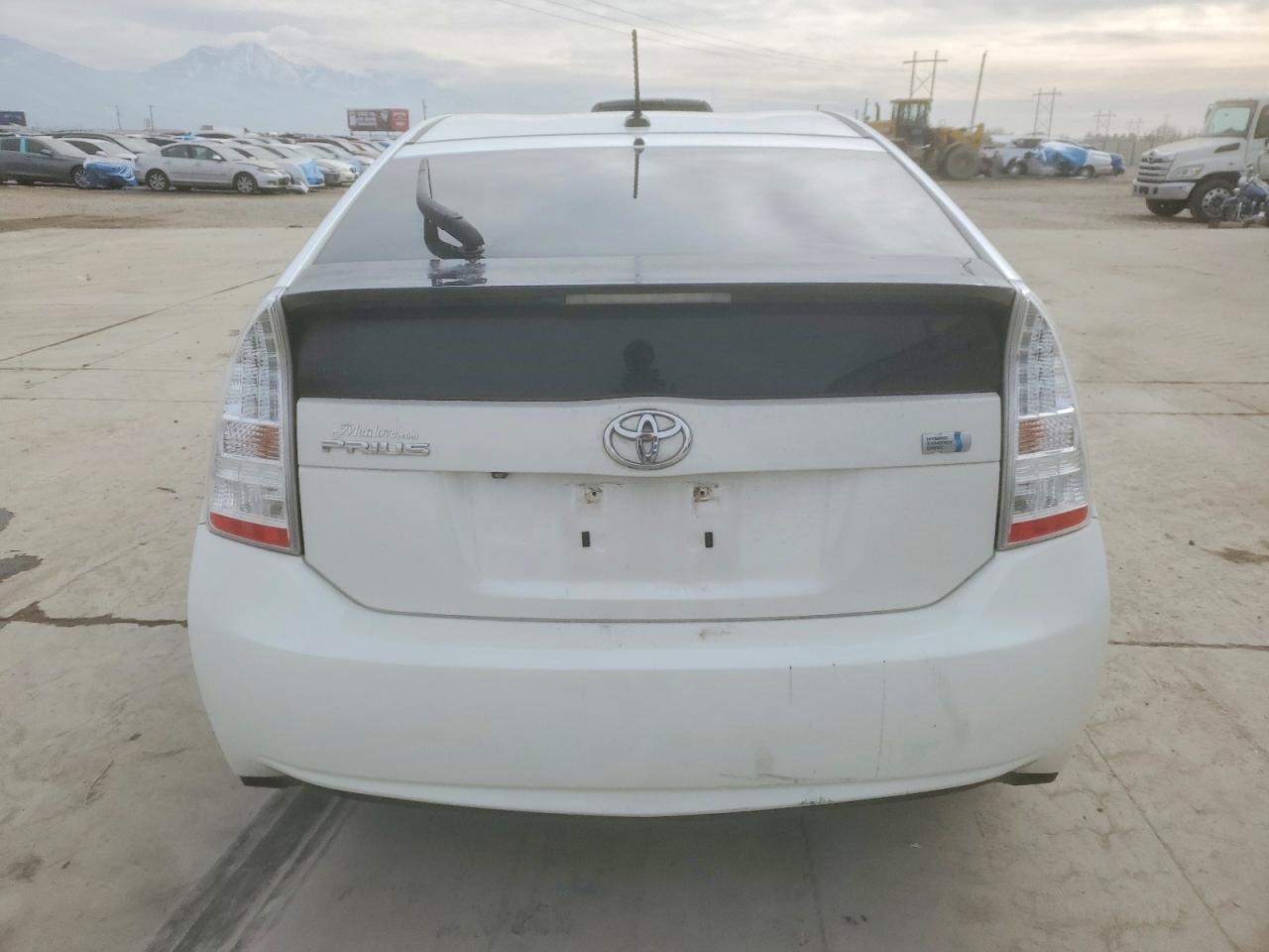 2010 TOYOTA PRIUS