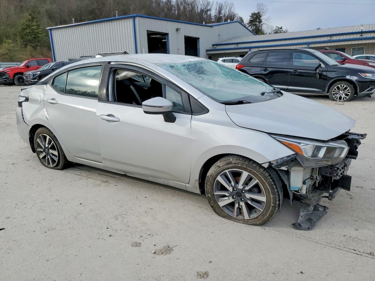 2020 NISSAN VERSA