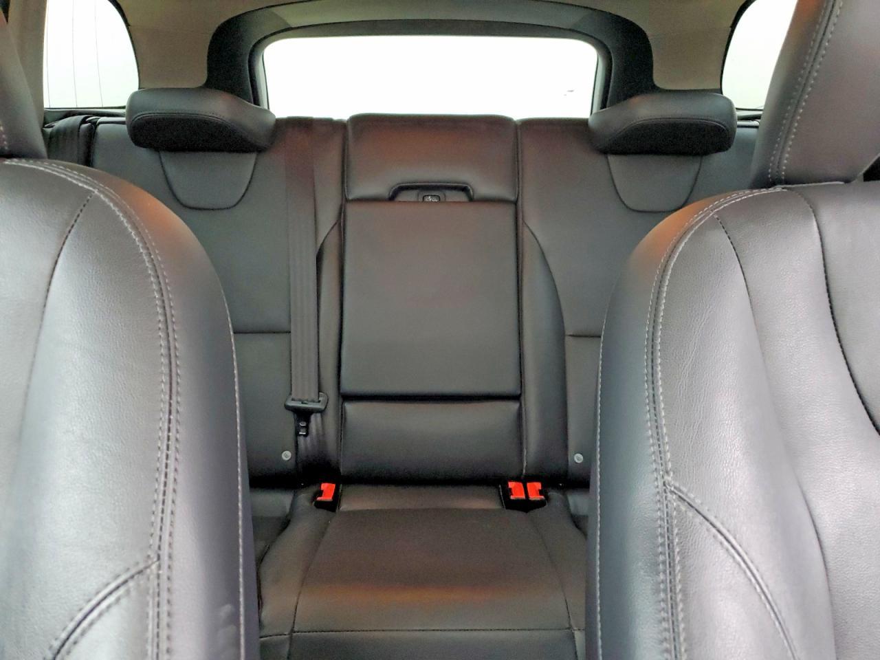 2015 VOLVO XC60