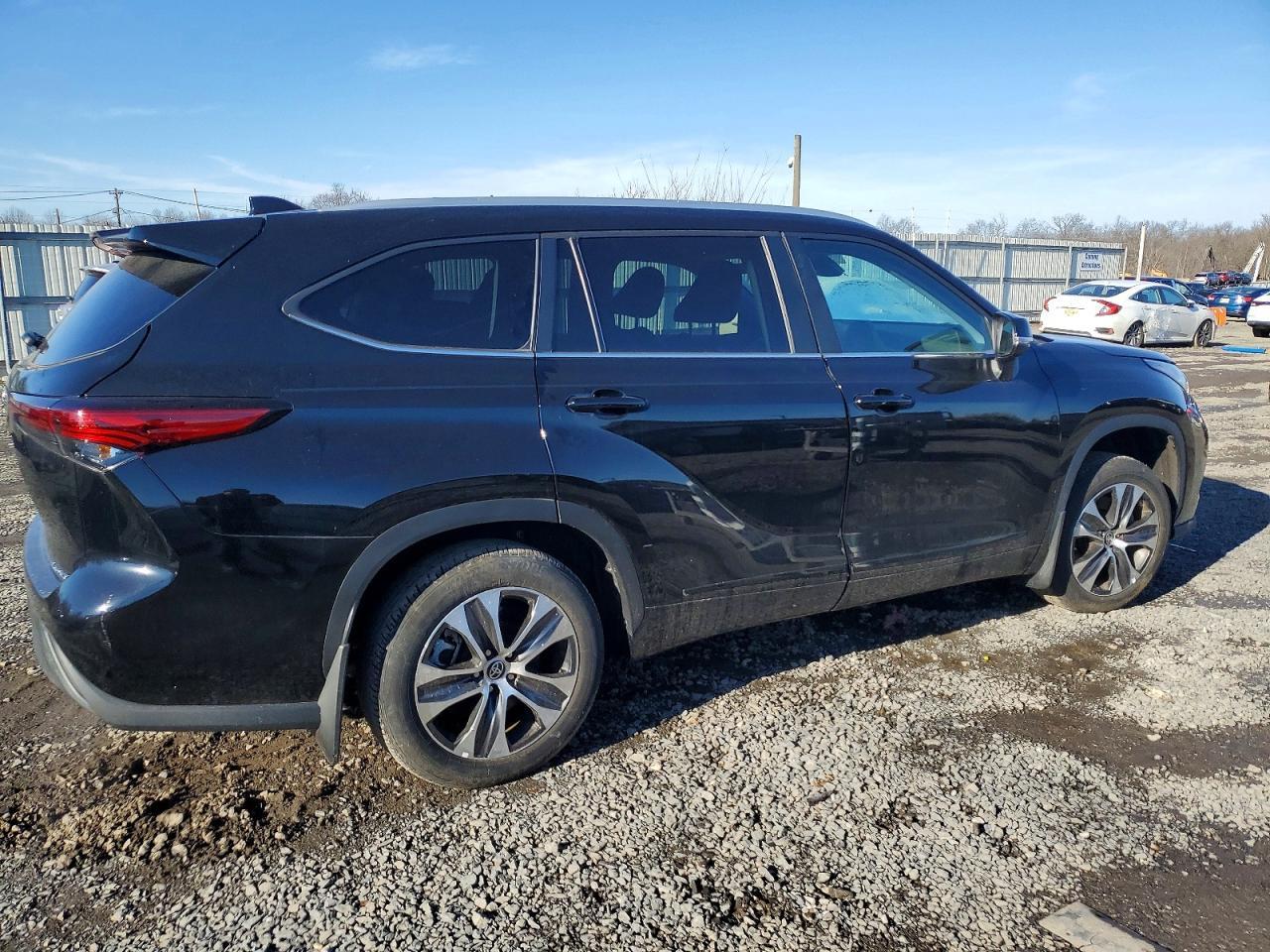 2023 TOYOTA HIGHLANDER