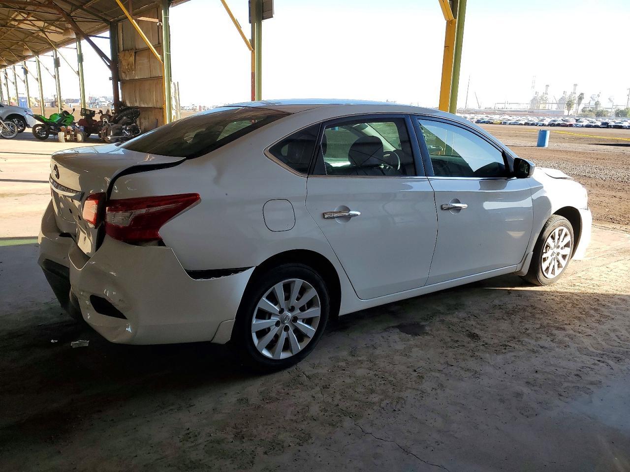 2016 NISSAN SENTRA