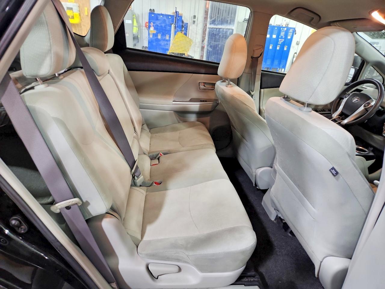 2012 TOYOTA PRIUS V