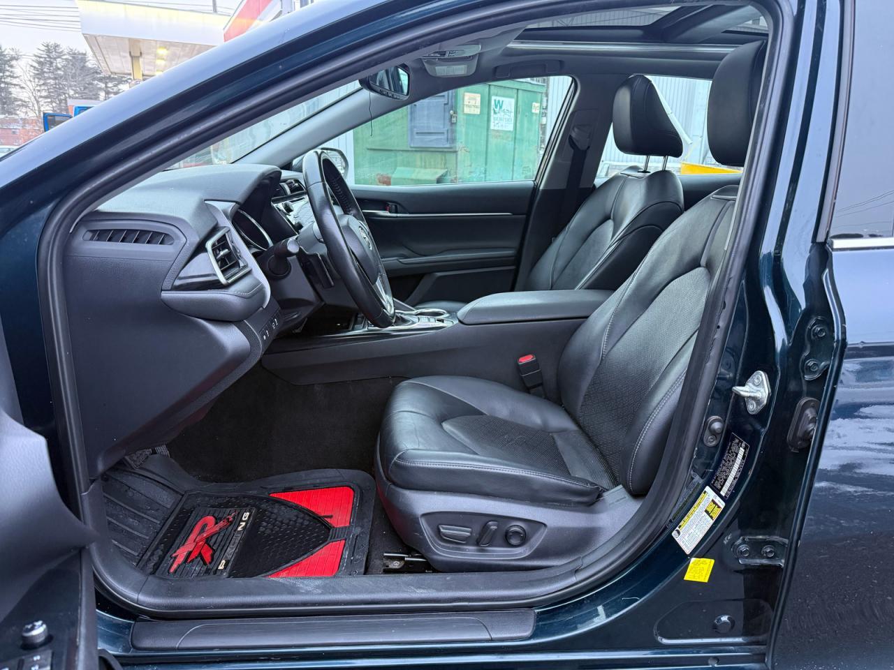 2019 TOYOTA CAMRY