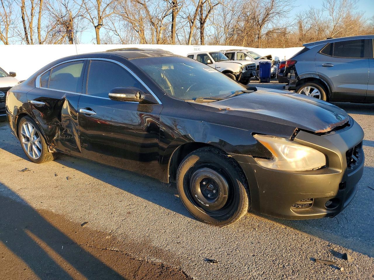 2009 NISSAN Maxima