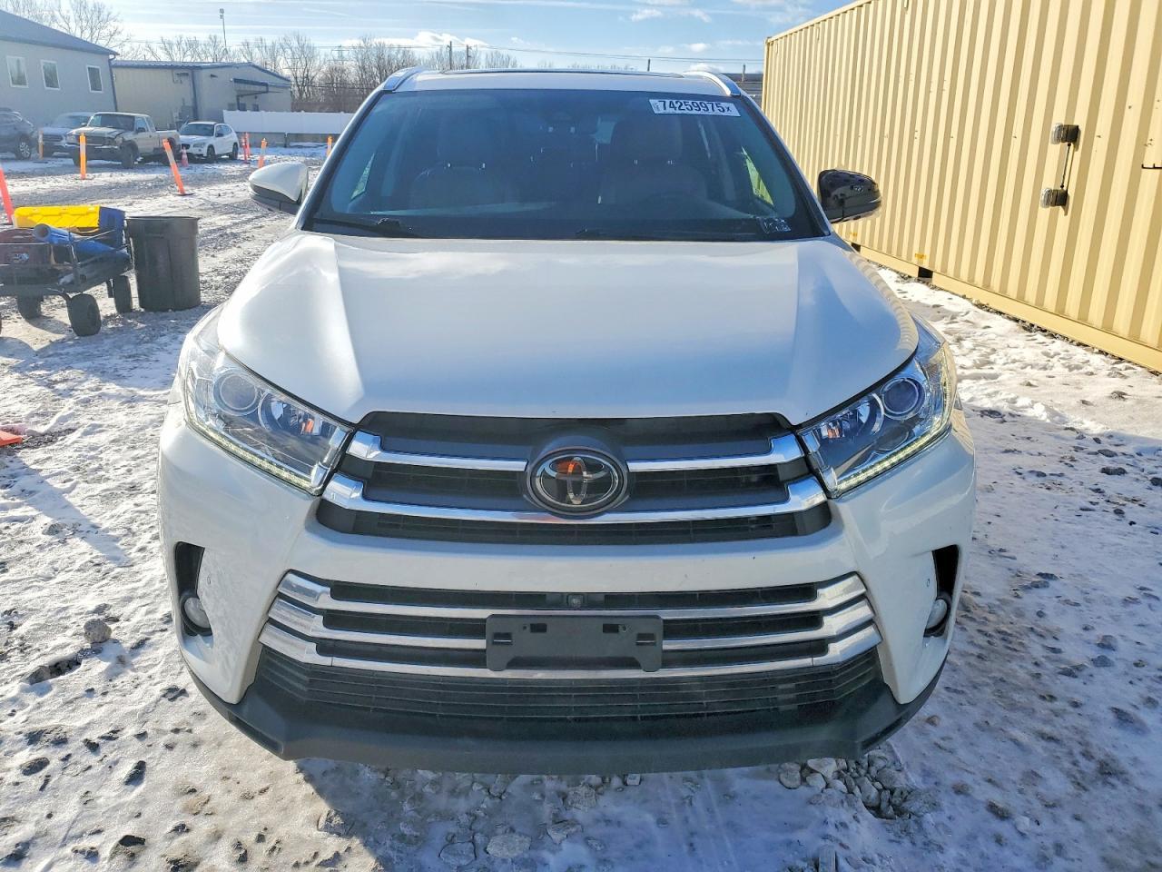 2018 TOYOTA HIGHLANDER