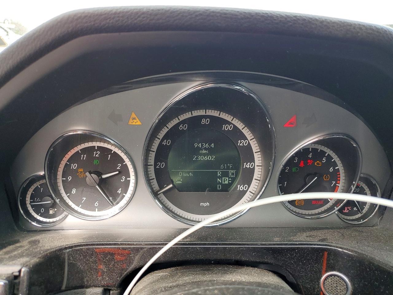 2010 MERCEDES-BENZ E-Class