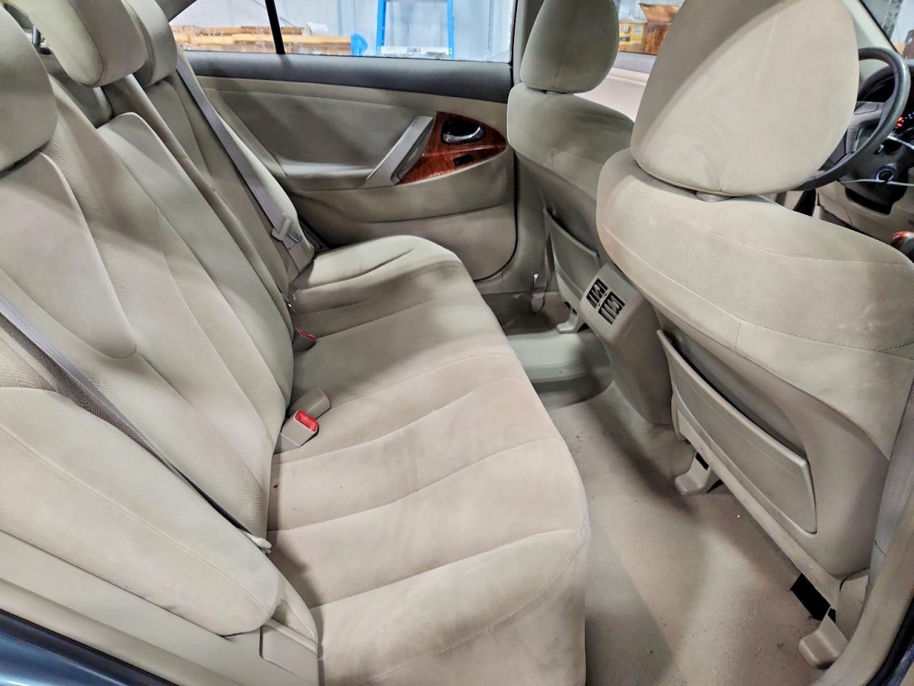 2009 TOYOTA CAMRY