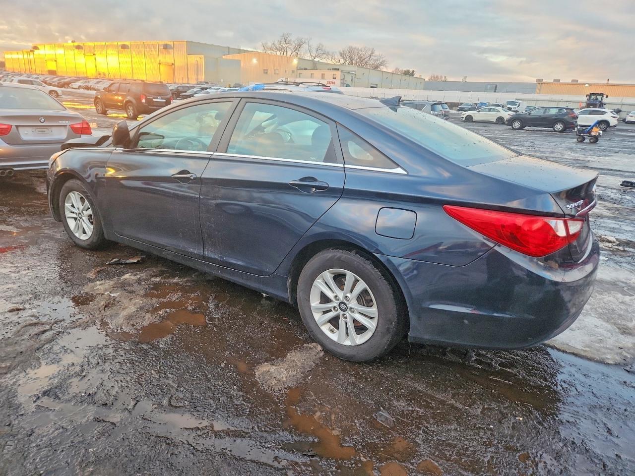 2012 HYUNDAI SONATA