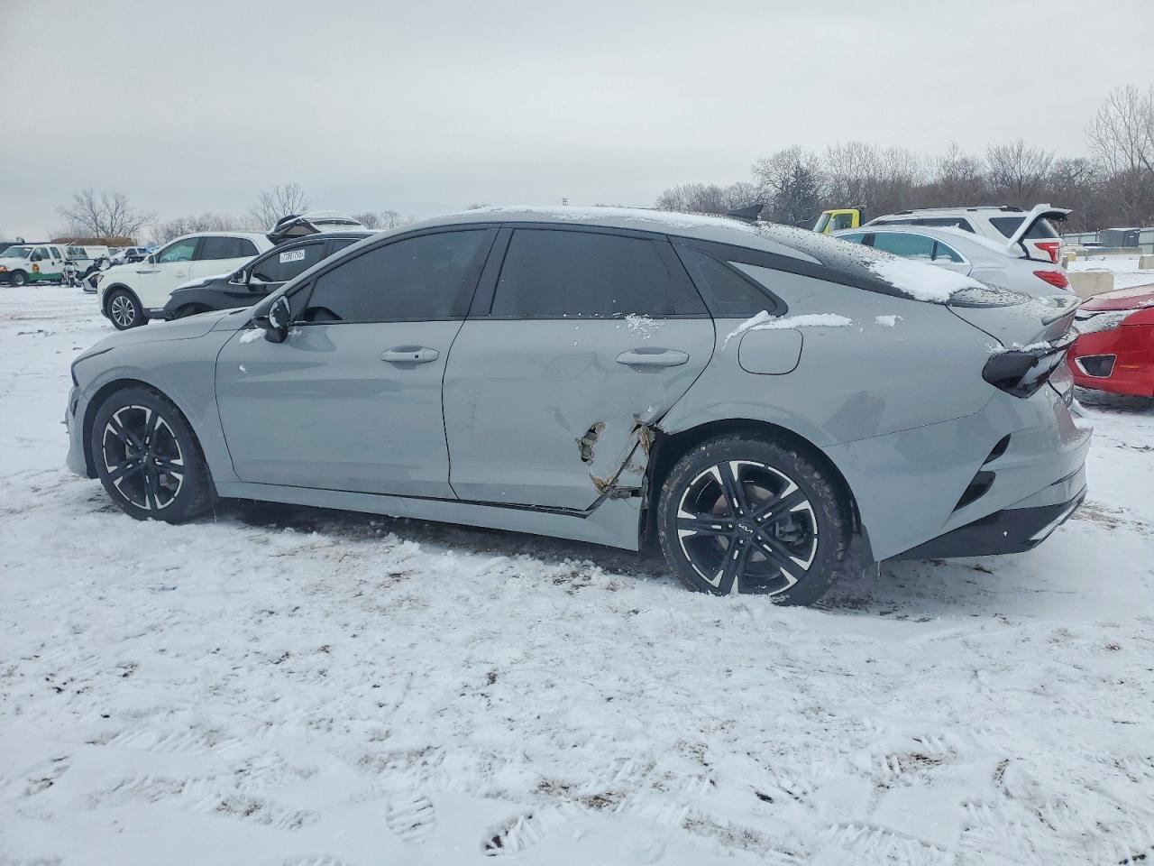 2022 KIA K5