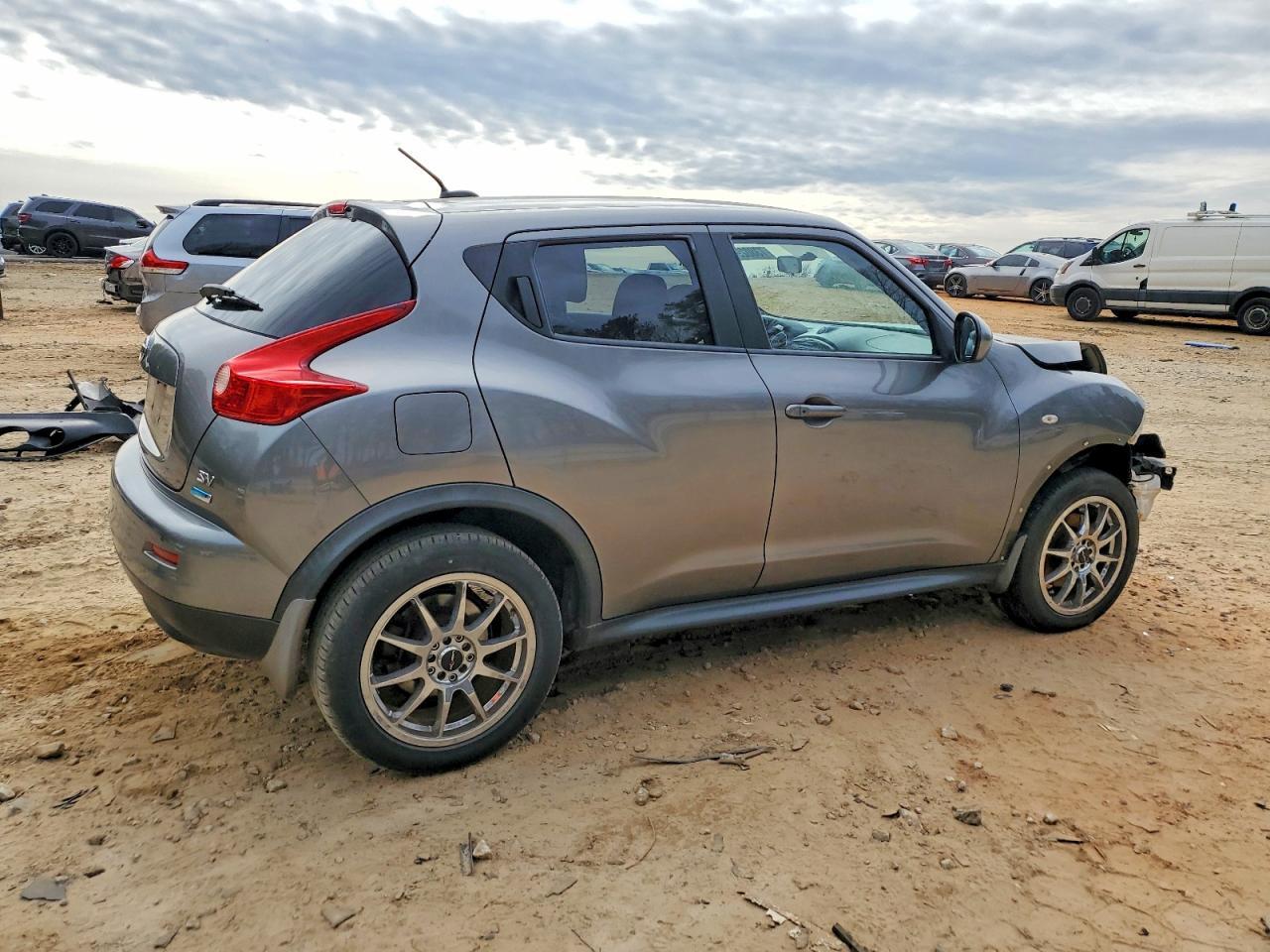 2013 NISSAN Juke