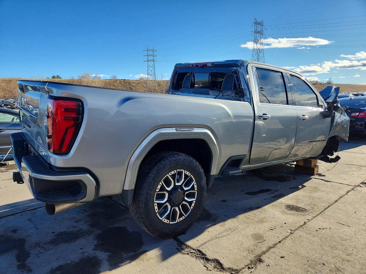 2024 GMC Sierra