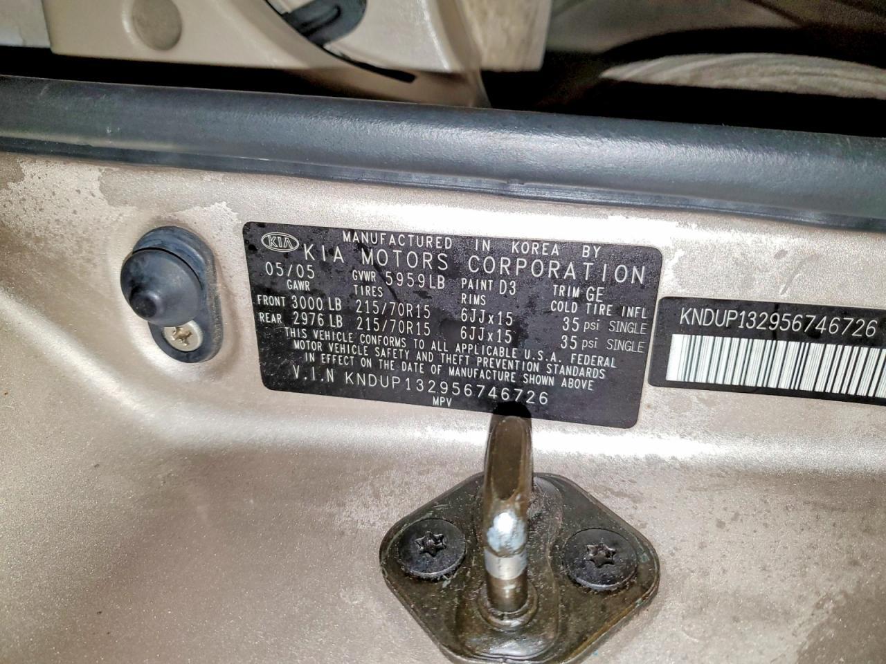 2005 KIA SEDONA