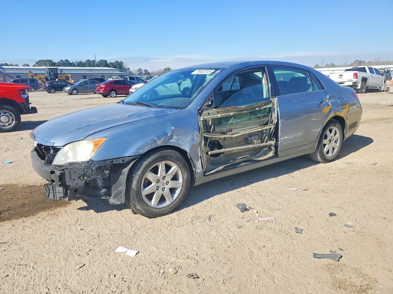 2010 TOYOTA Avalon