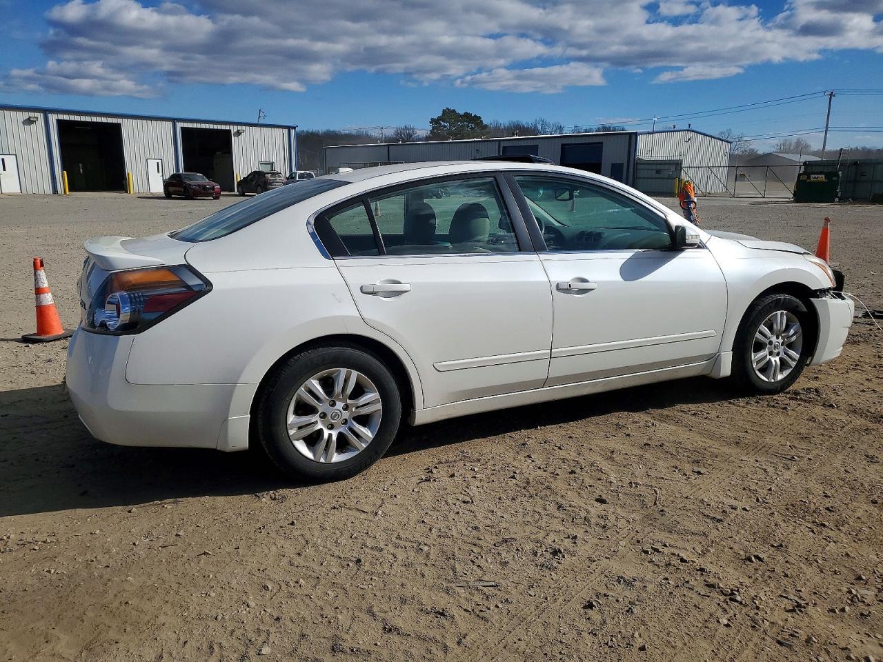 2012 NISSAN ALTIMA