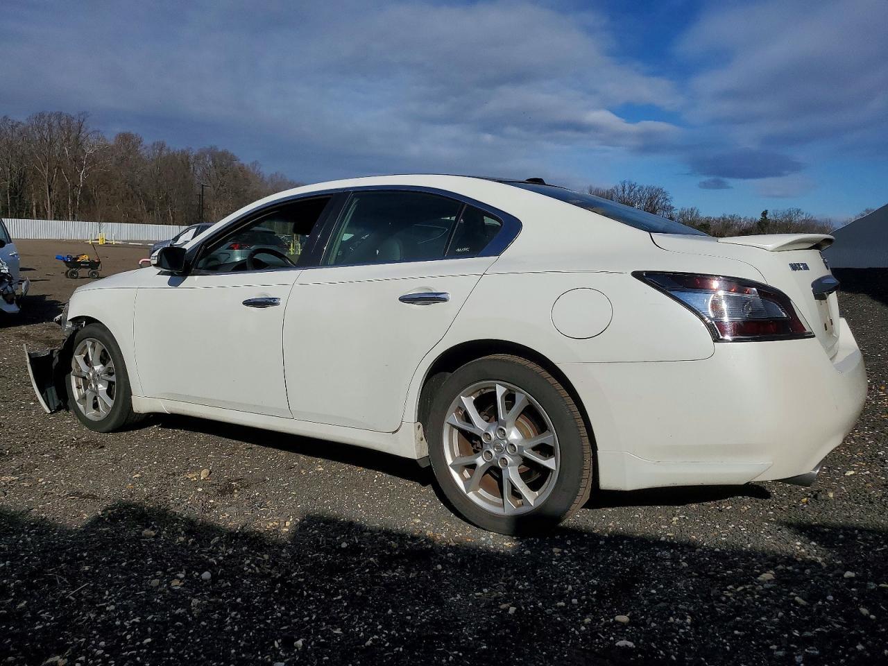 2012 NISSAN Maxima