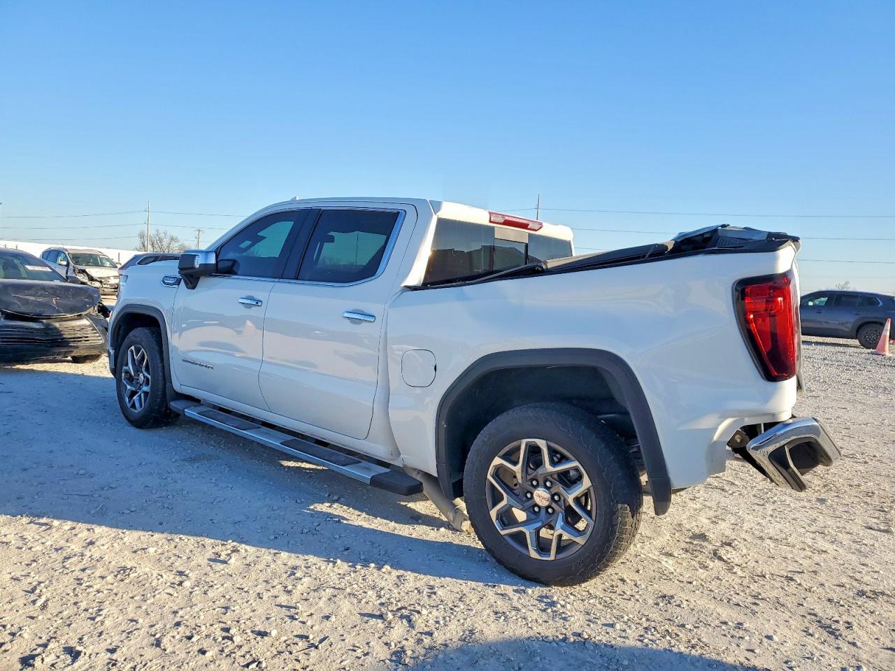 2025 GMC Sierra
