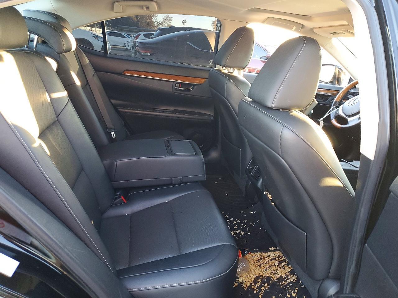 2014 LEXUS ES 300H