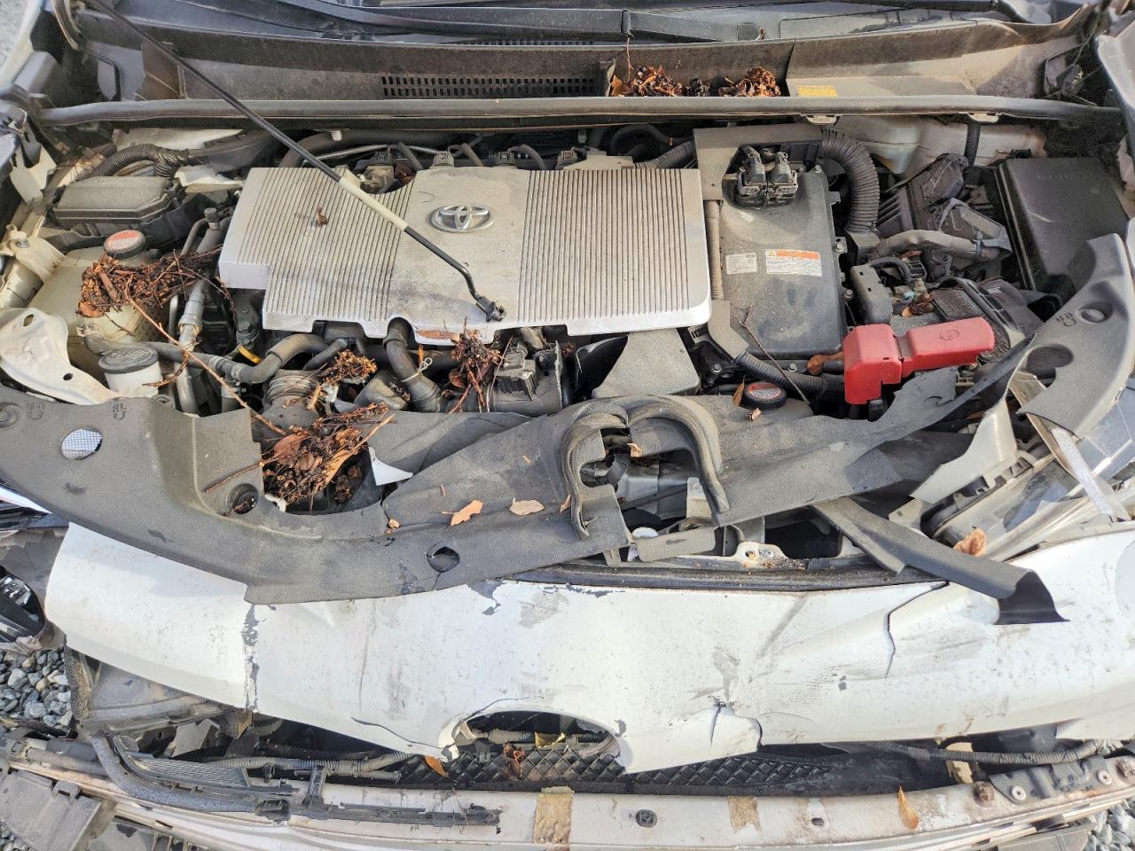 2016 TOYOTA PRIUS