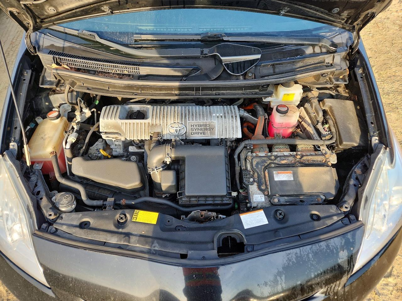 2015 TOYOTA PRIUS