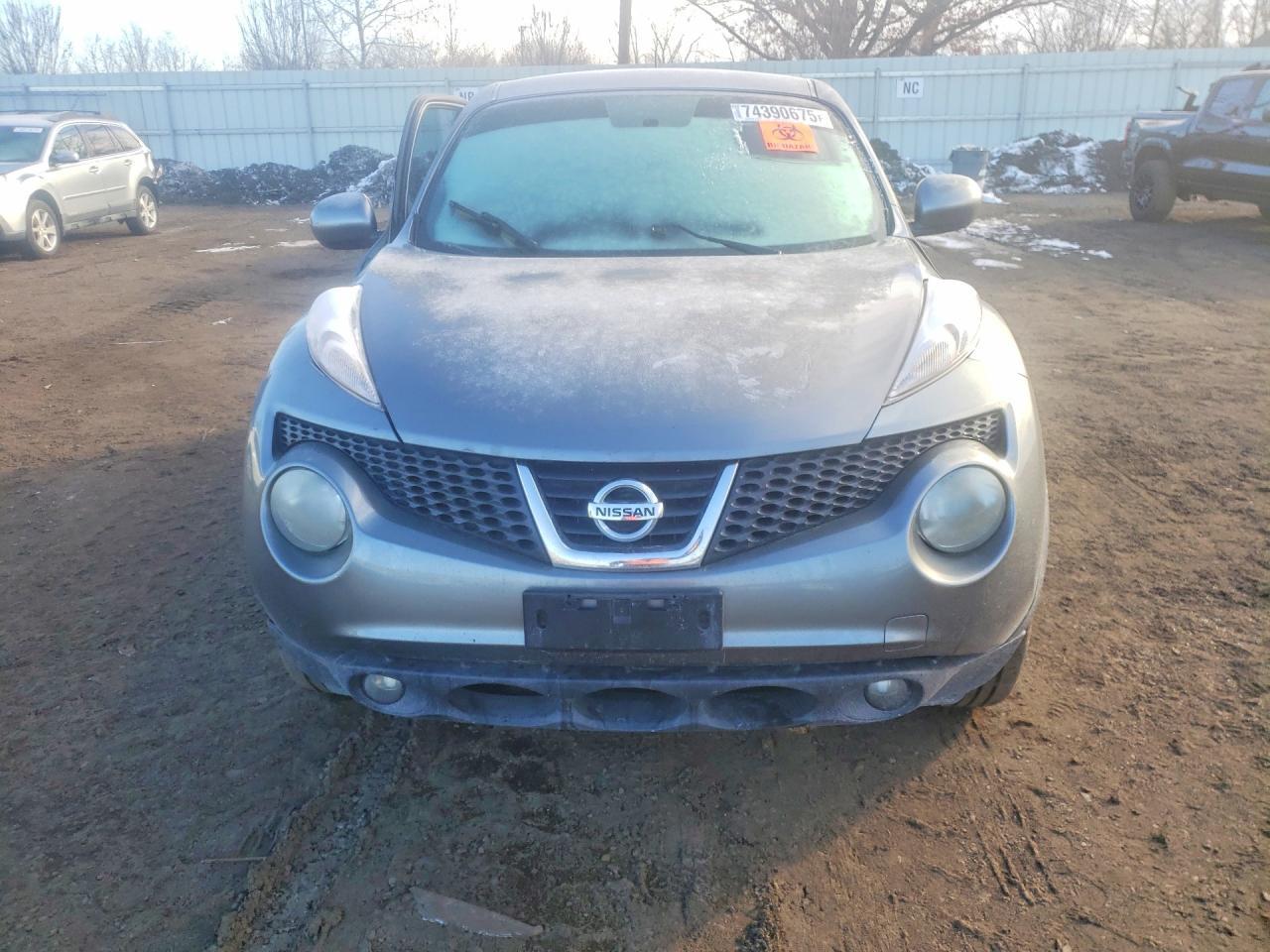 2012 NISSAN Juke