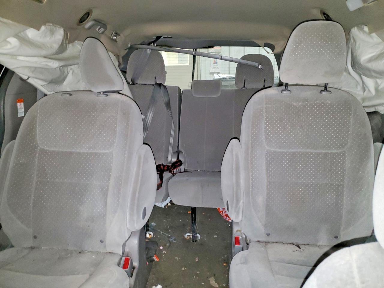 2017 TOYOTA SIENNA
