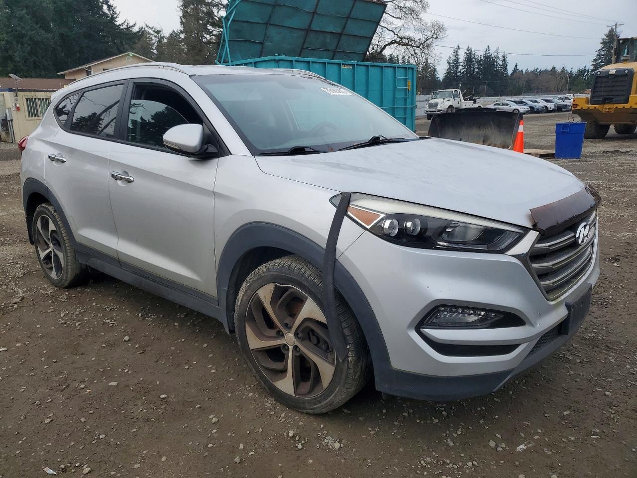 2016 HYUNDAI TUCSON