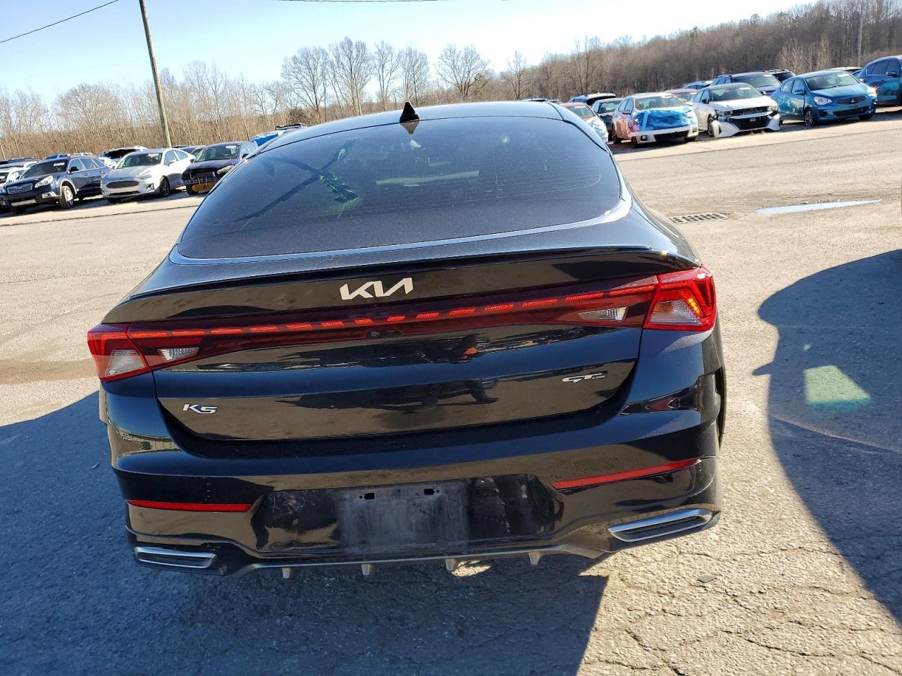 2022 KIA K5