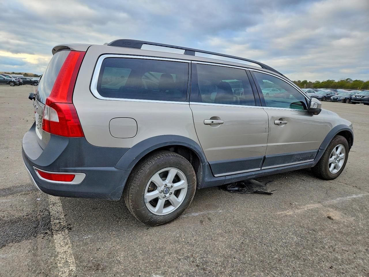 2012 VOLVO XC70