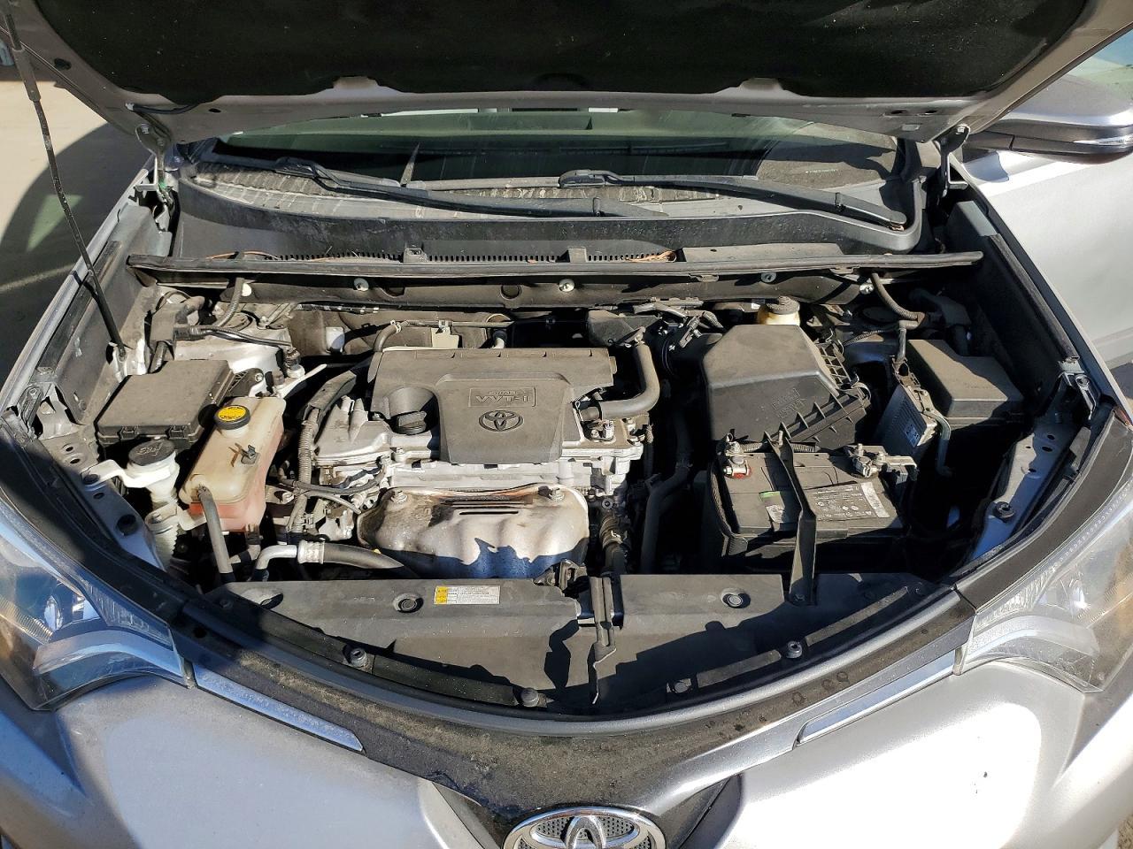 2016 TOYOTA RAV4