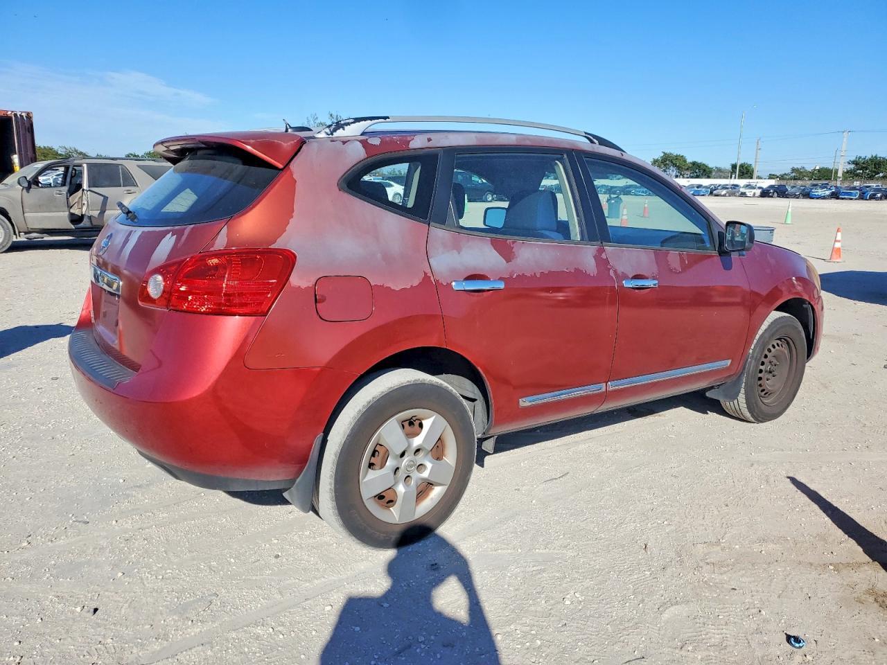 2014 NISSAN ROGUE