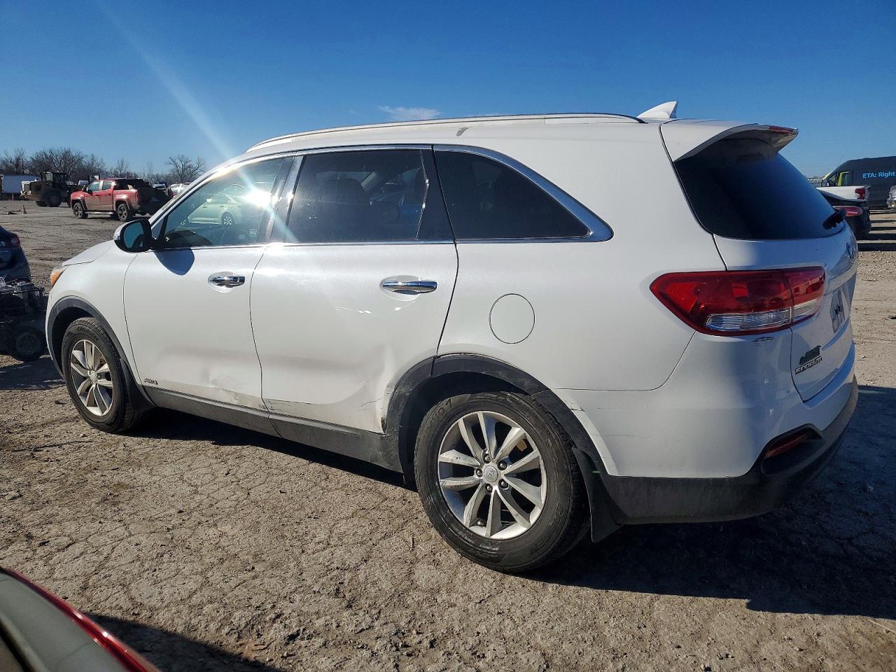 2016 KIA SORENTO