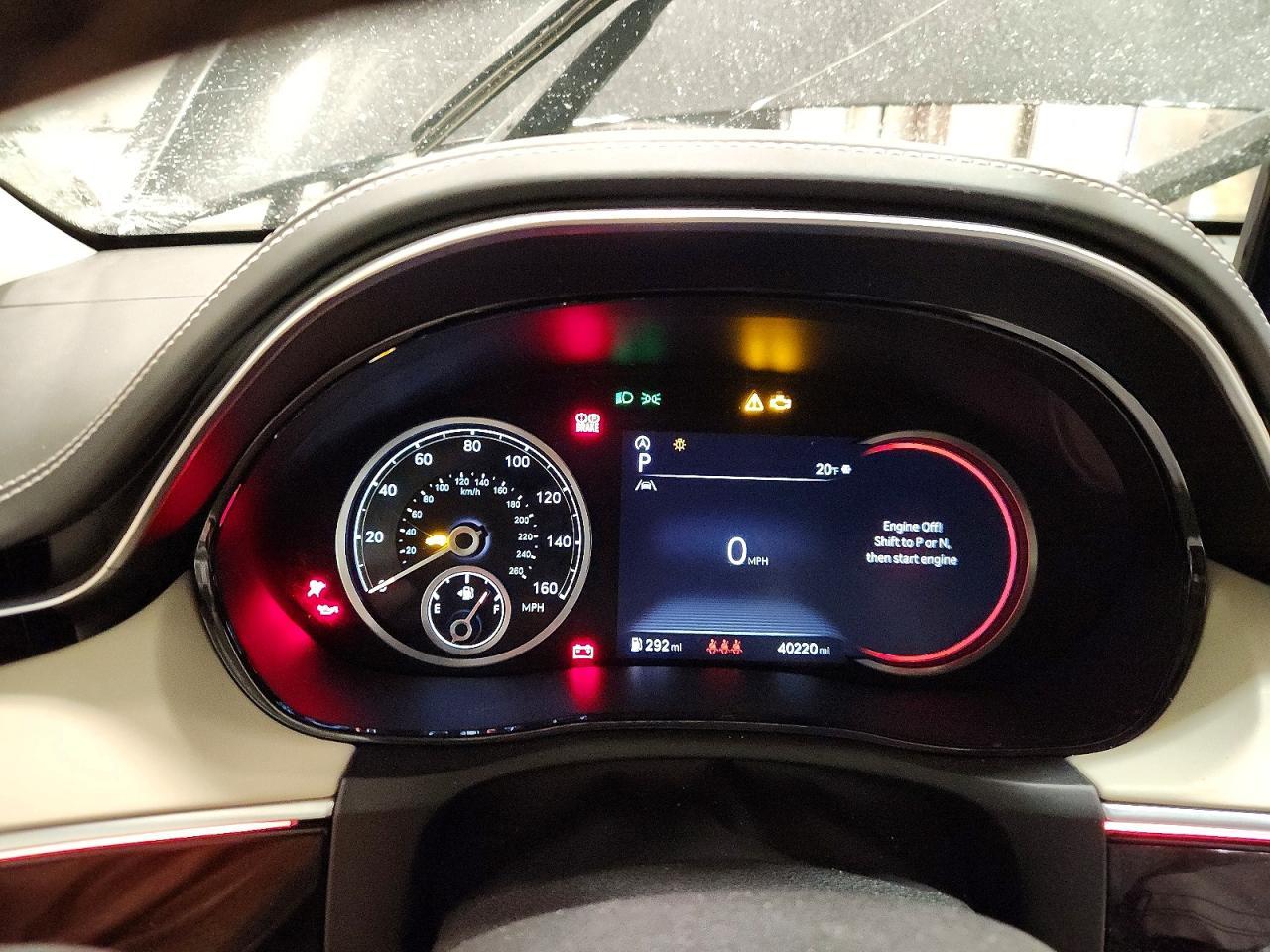 2025 GENESIS GV70