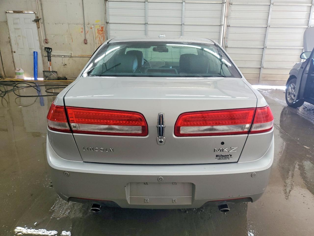 2011 LINCOLN MKZ