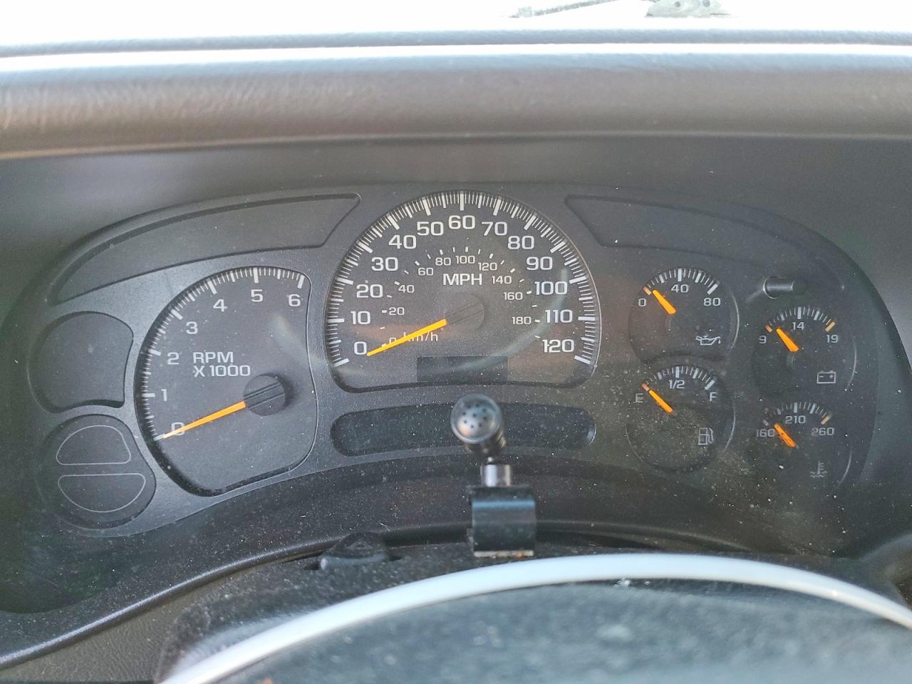 2004 CHEVROLET Tahoe