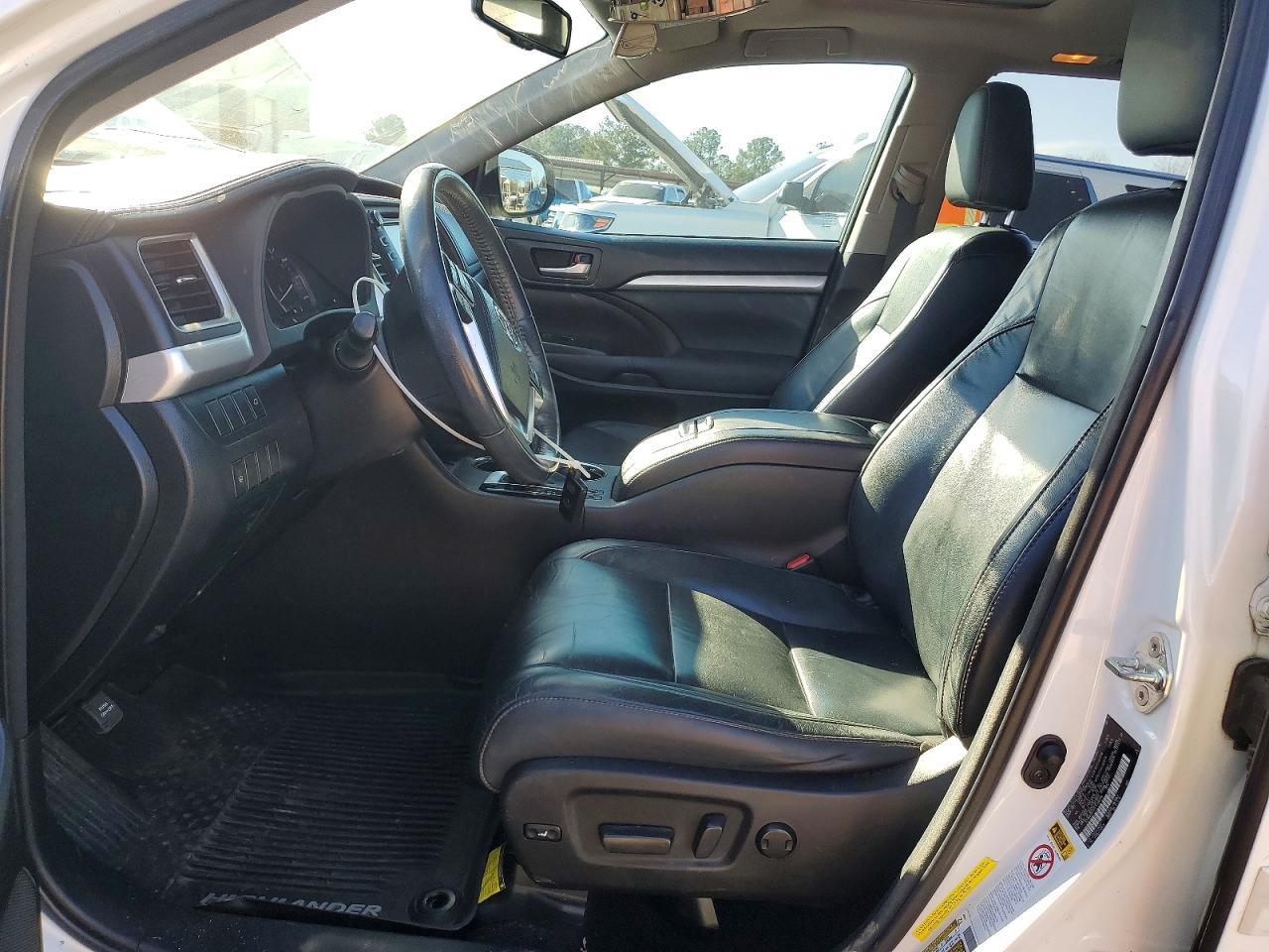 2015 TOYOTA HIGHLANDER