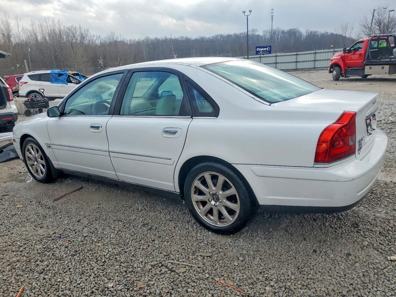 2005 VOLVO S80