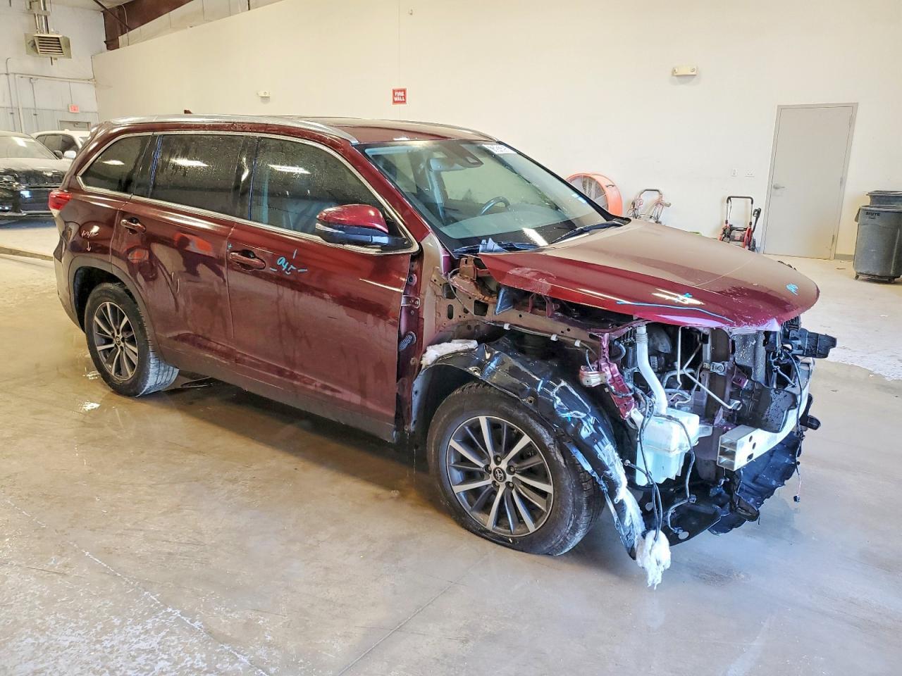 2019 TOYOTA HIGHLANDER