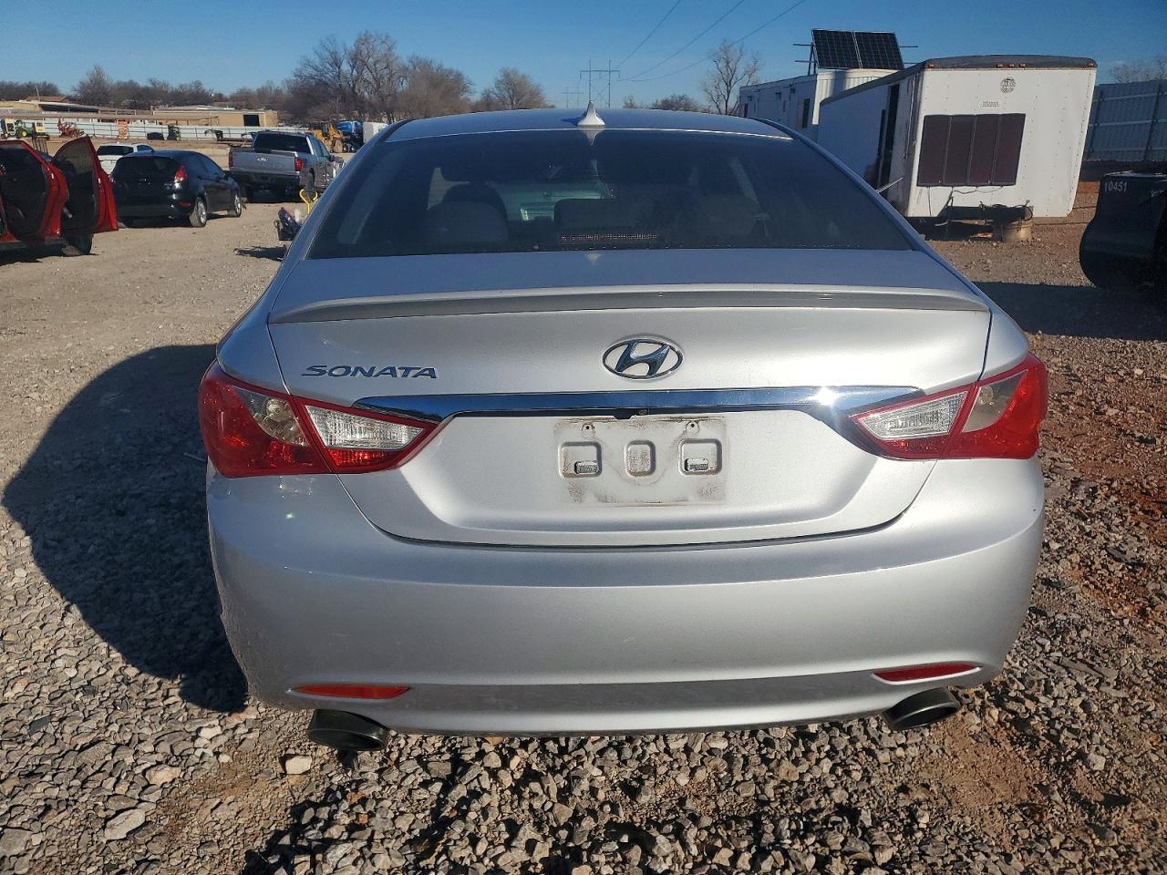 2013 HYUNDAI SONATA