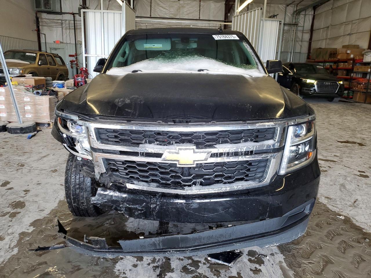 2017 CHEVROLET Tahoe