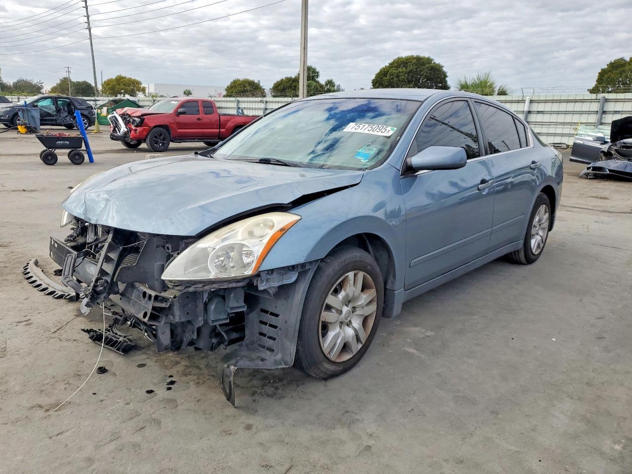 2010 NISSAN ALTIMA